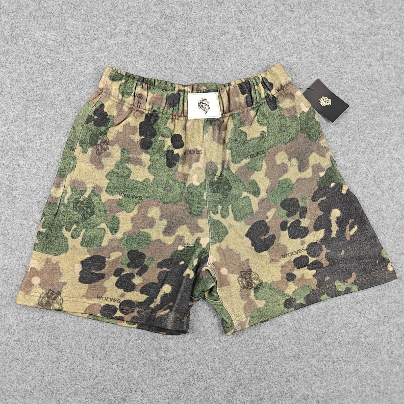 Darc Sport Patch Liam Sweat Shorts Mens Medium Woodland Green Camo Wolves New